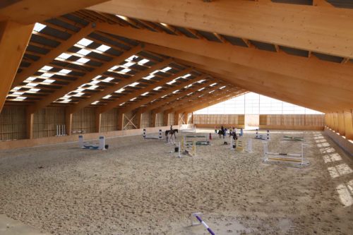 Manège en bois lamellé collé en Bourgogne